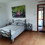 Relax At Lagoa In Ericeira וילה *